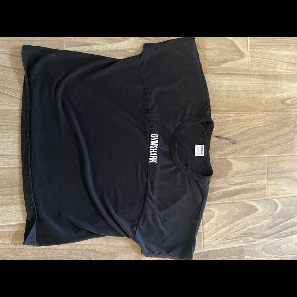 Gymshark black tee